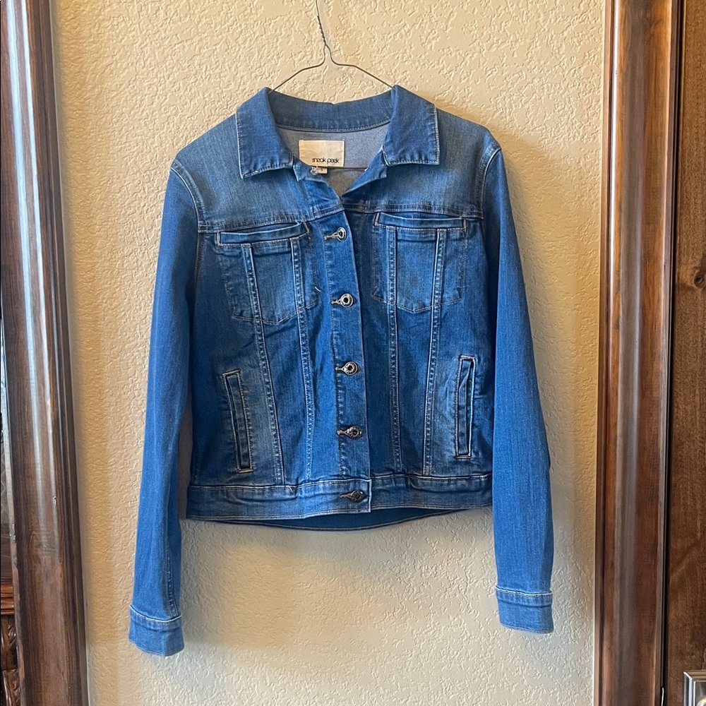 Sneak Peek Classic Blue Jean Jacket - Picture 1 of 2